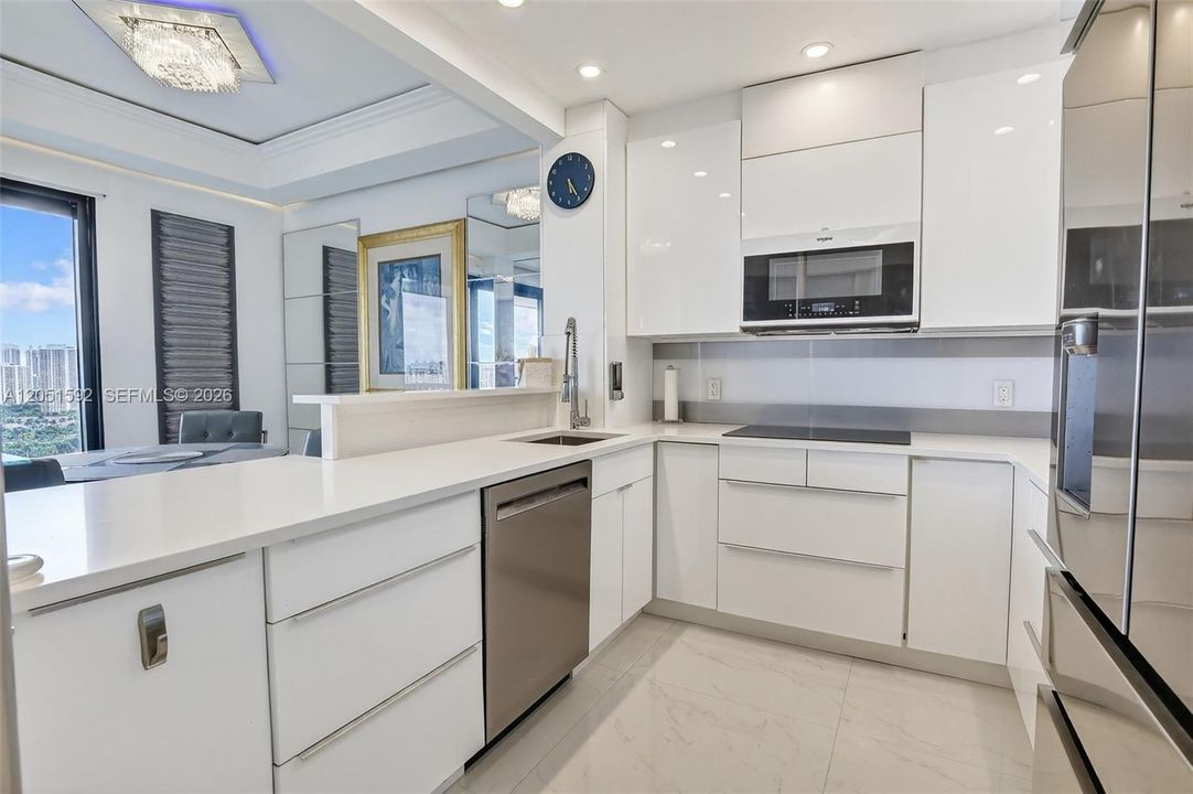 En Venta: $425,000 (2 camas, 1 baños, 1138 Pies cuadrados)