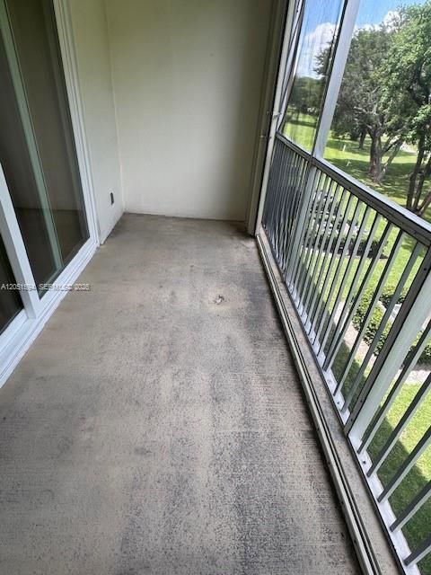 For Sale: $209,000 (2 beds, 2 baths, 1193 Square Feet)