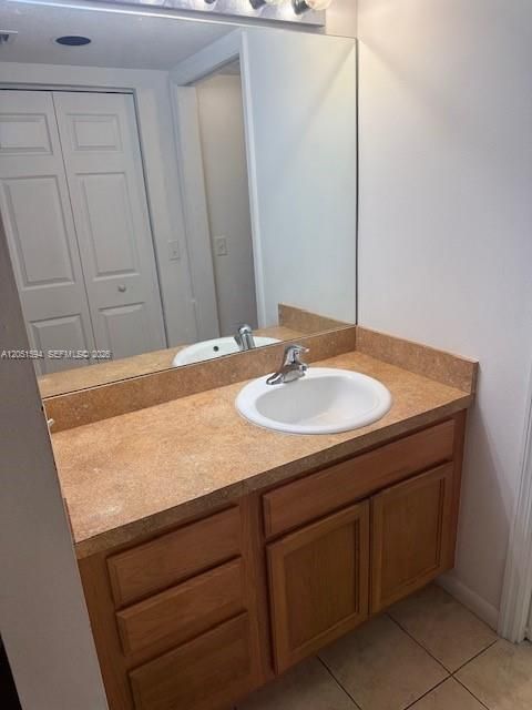 For Sale: $209,000 (2 beds, 2 baths, 1193 Square Feet)