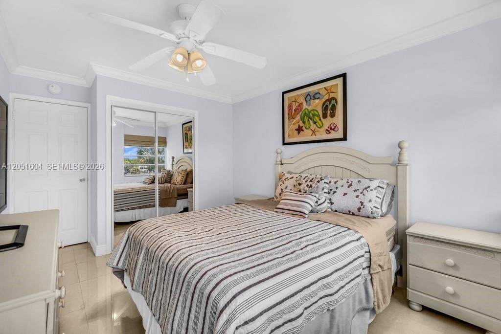 For Rent: $2,500 (2 beds, 2 baths, 858 Square Feet)