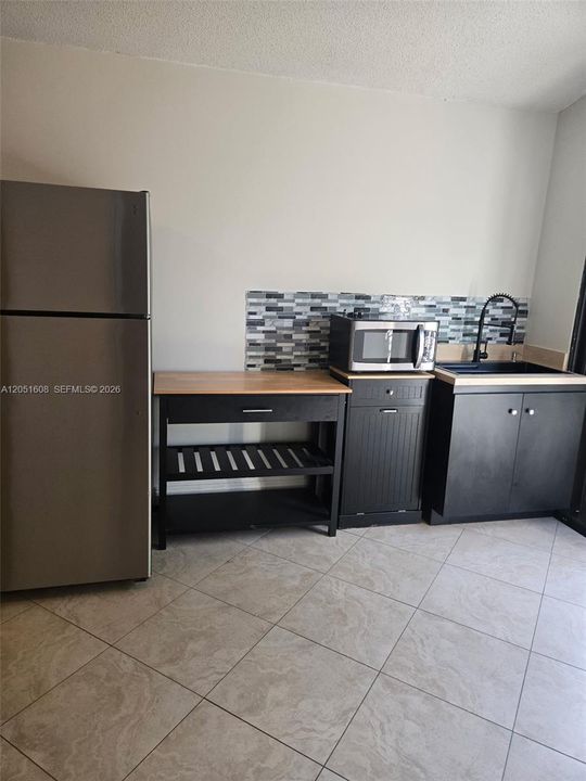 En Renta: $1,400 (1 camas, 1 baños, 1470 Pies cuadrados)