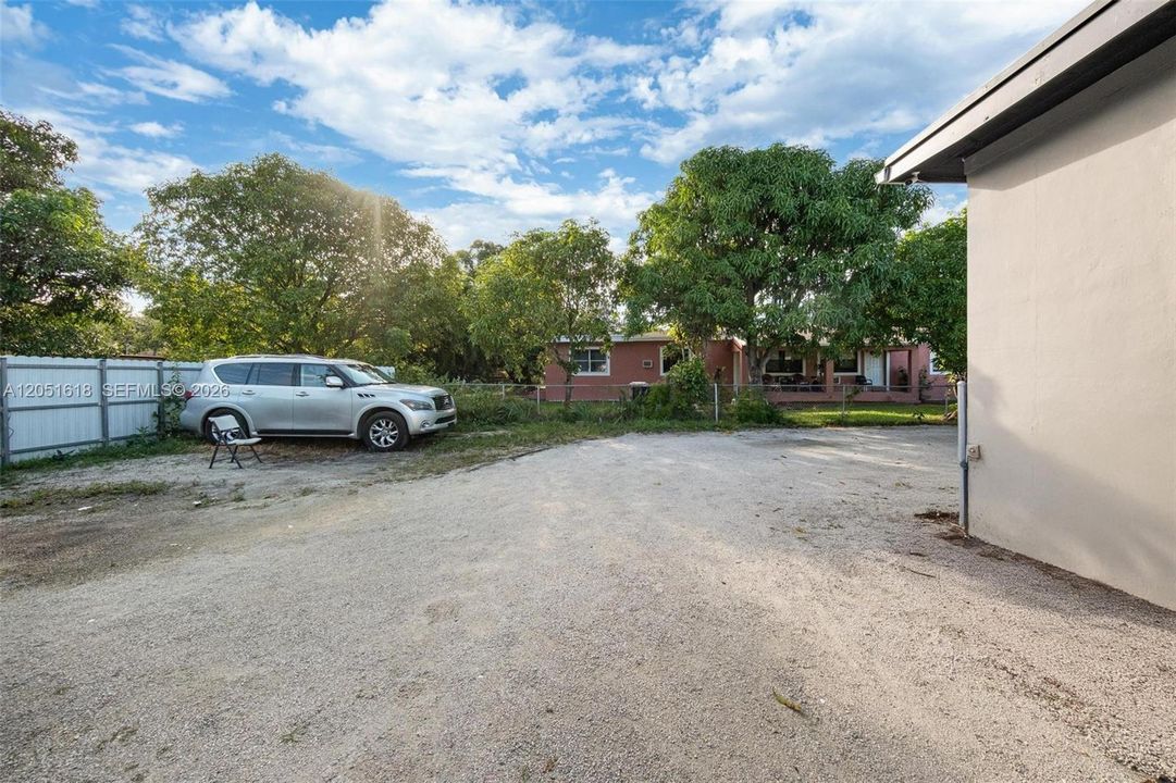 For Sale: $719,250 (0 beds, 0 baths, 1832 Square Feet)