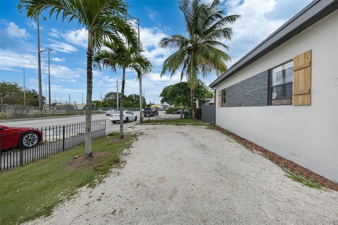 For Sale: $719,250 (0 beds, 0 baths, 1832 Square Feet)