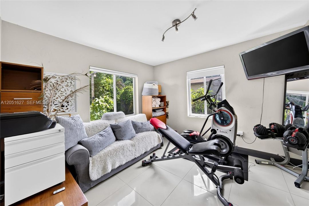 For Sale: $1,195,000 (3 beds, 2 baths, 0 Square Feet)