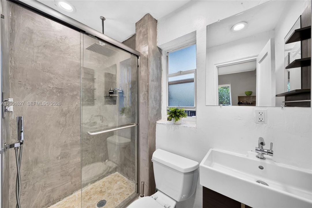 For Sale: $1,195,000 (3 beds, 2 baths, 0 Square Feet)