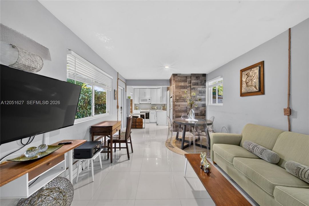 For Sale: $1,195,000 (3 beds, 2 baths, 0 Square Feet)