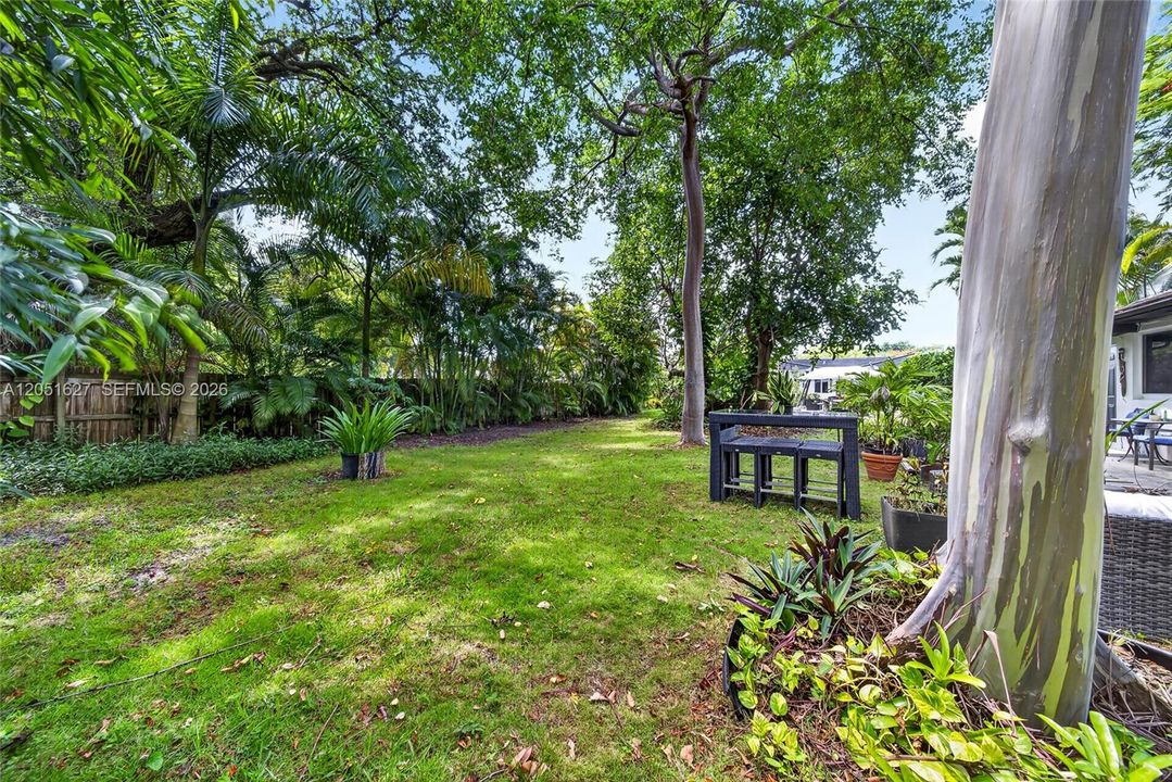 For Sale: $1,195,000 (3 beds, 2 baths, 0 Square Feet)