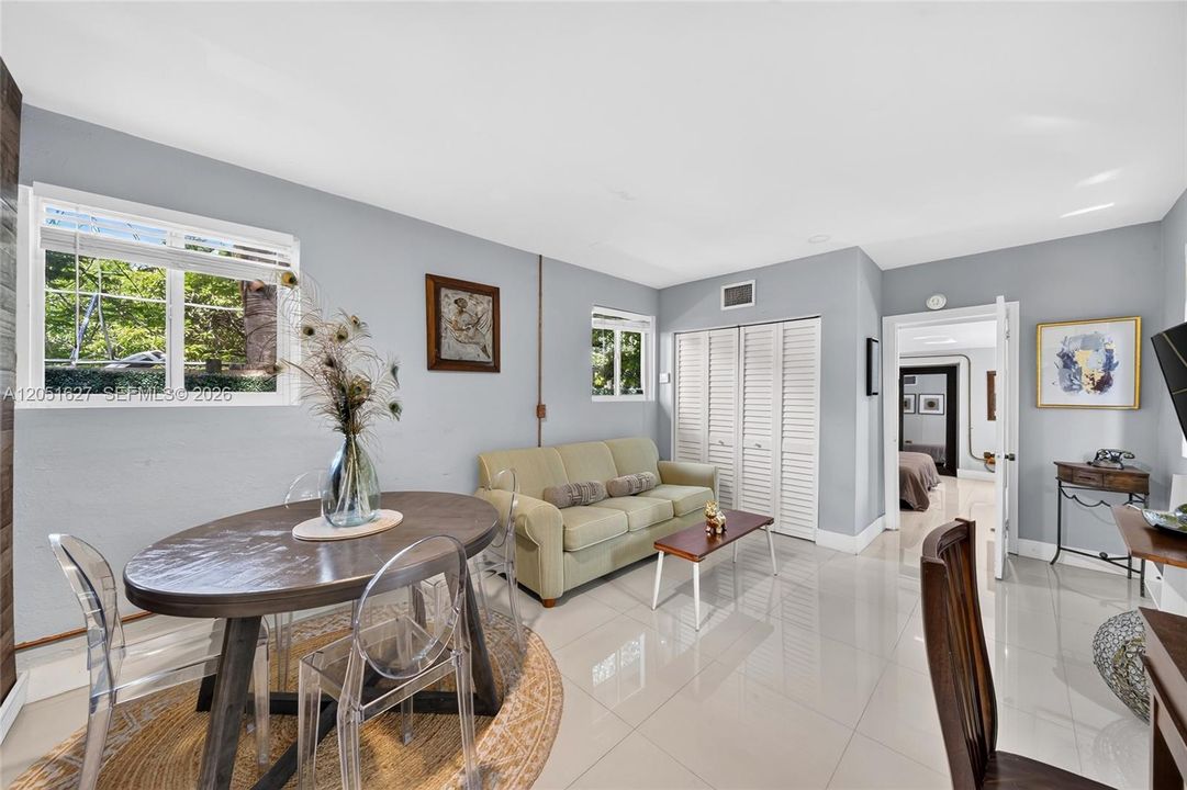 For Sale: $1,195,000 (3 beds, 2 baths, 0 Square Feet)
