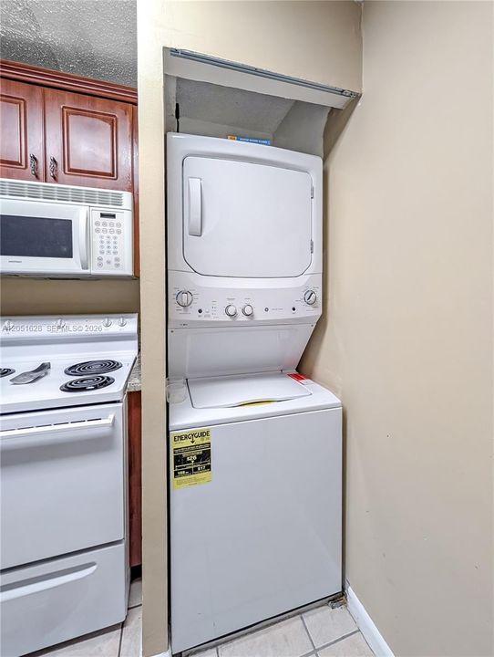 En Renta: $1,950 (1 camas, 2 baños, 805 Pies cuadrados)