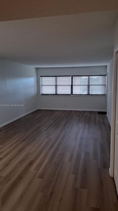 В аренду: $2,150 (1 спален, 1 ванн, 845 Квадратных фут)