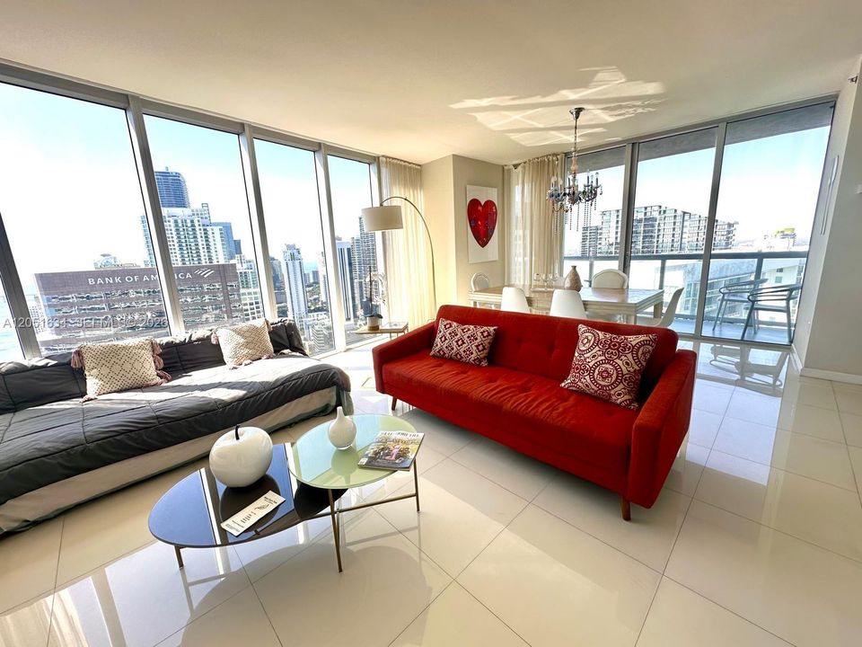 For Sale: $1,149,000 (2 beds, 2 baths, 1459 Square Feet)