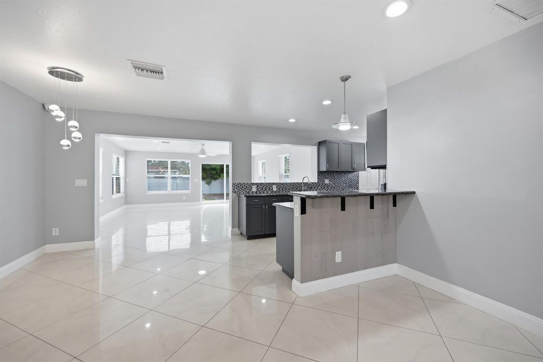 06- 434 Austrailian Cir