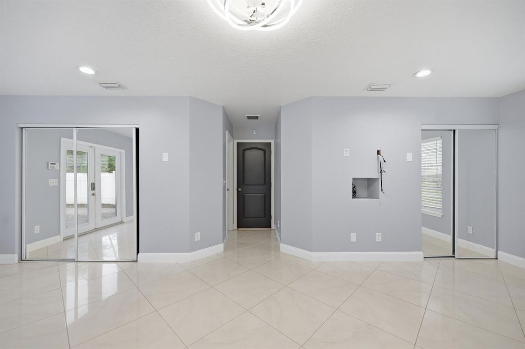 12- 434 Austrailian Cir