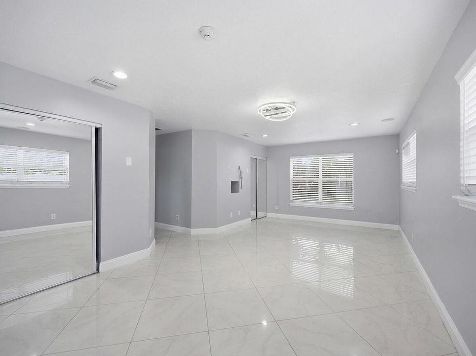 10- 434 Austrailian Cir