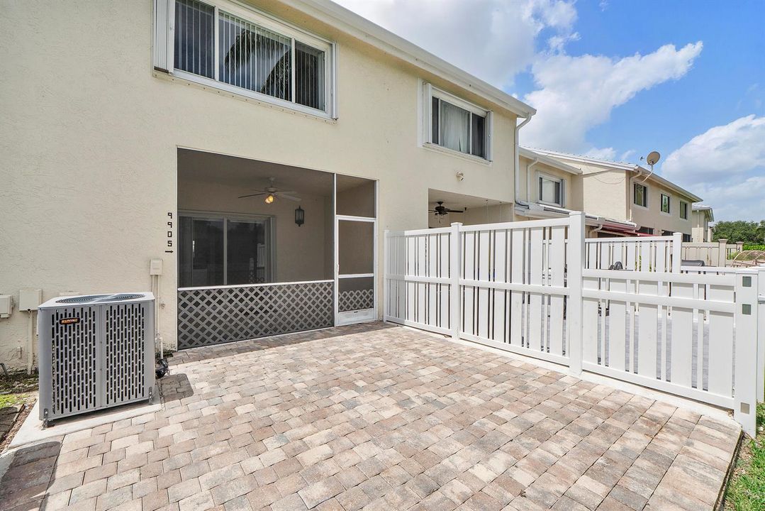 X-Large Paver Patio
