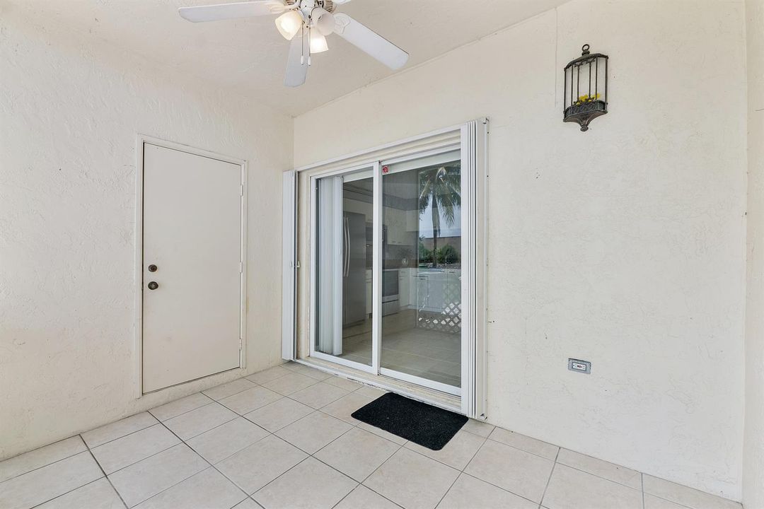 Screened-In Patio