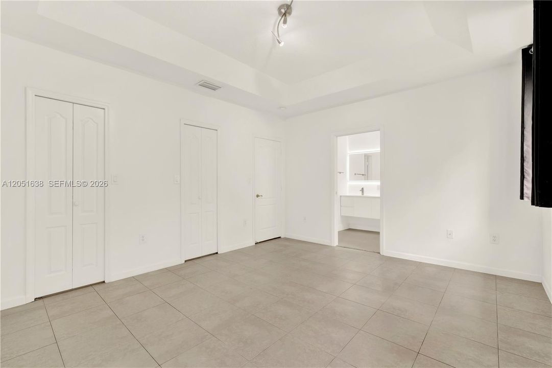 For Sale: $620,000 (3 beds, 2 baths, 1533 Square Feet)