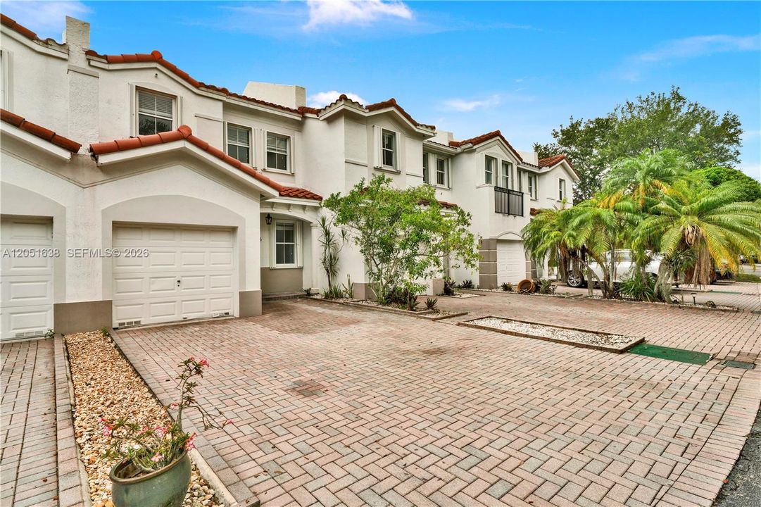 For Sale: $620,000 (3 beds, 2 baths, 1533 Square Feet)