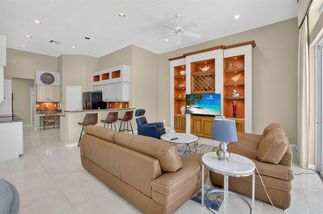 family room off kitchen