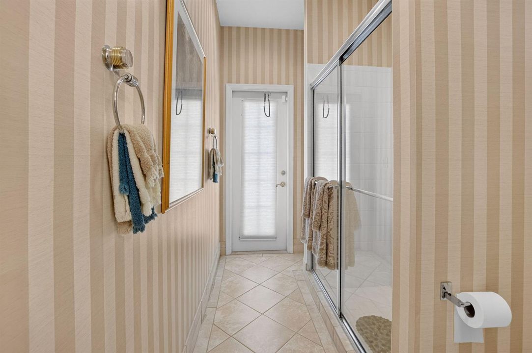 cabana bathroom
