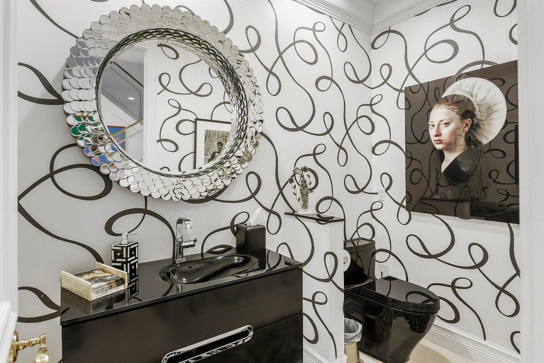 powder room