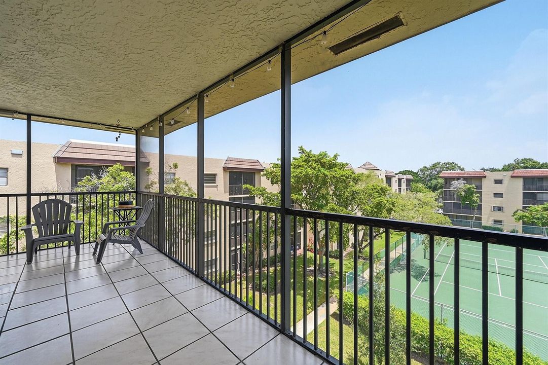 33_balcony