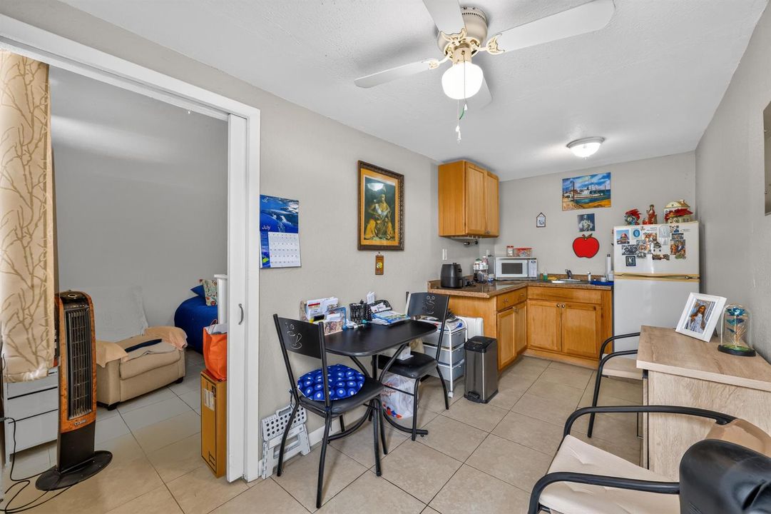 Guest House Kitchen