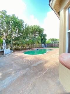 En Renta: $3,850 (4 camas, 3 baños, 2783 Pies cuadrados)