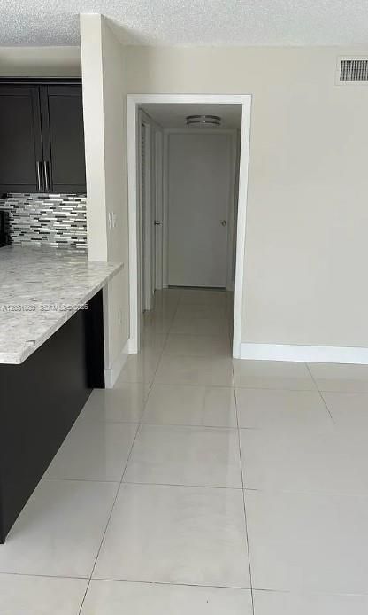 В аренду: $2,600 (3 спален, 2 ванн, 1180 Квадратных фут)