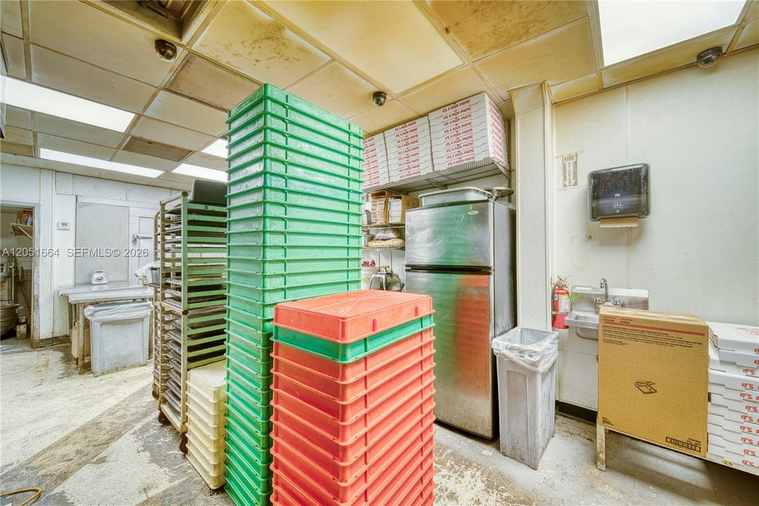 待售: $85,000 (0 贝兹, 0 浴室, 0 平方英尺)