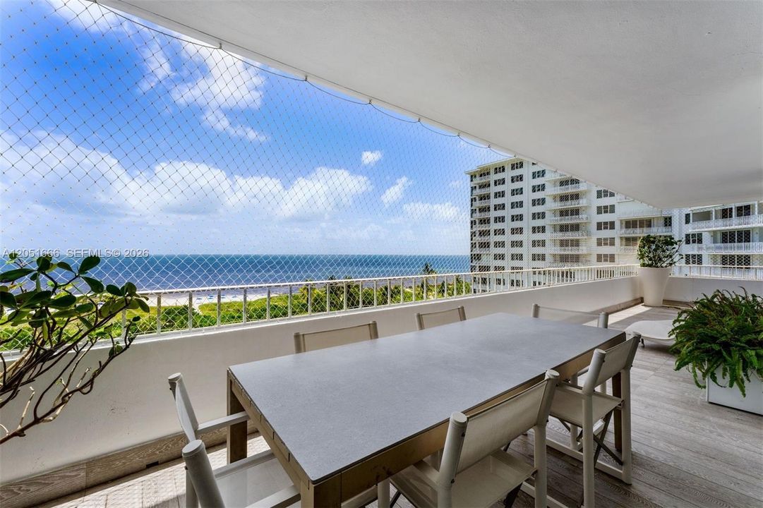 En Venta: $2,990,000 (3 camas, 2 baños, 1930 Pies cuadrados)