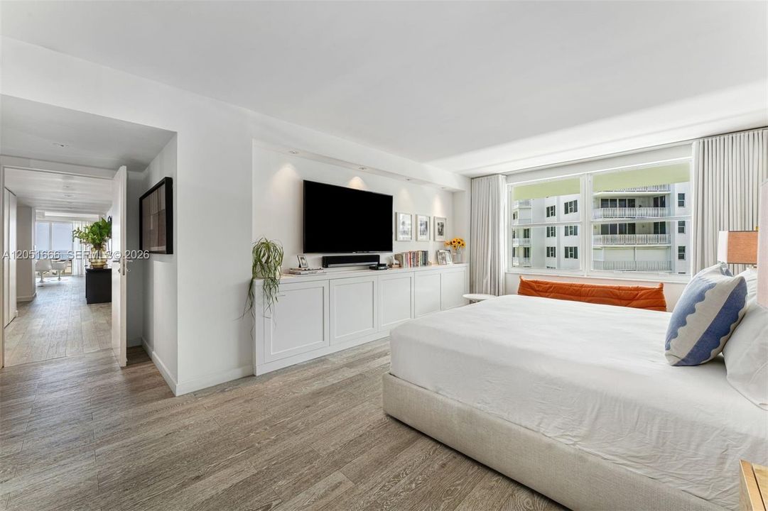 En Venta: $2,990,000 (3 camas, 2 baños, 1930 Pies cuadrados)