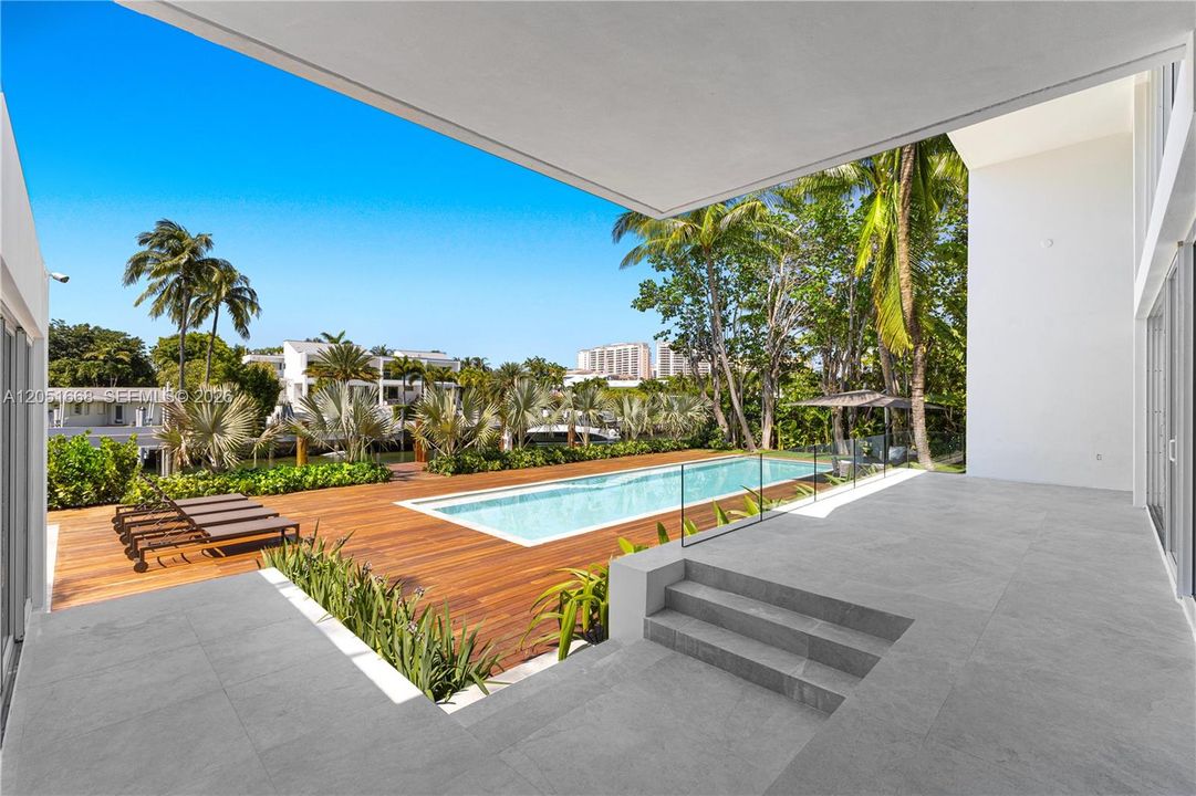En Venta: $14,990,000 (4 camas, 4 baños, 6661 Pies cuadrados)