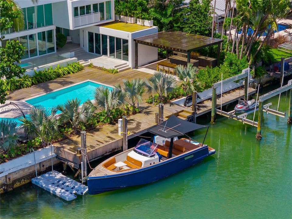 En Venta: $14,990,000 (4 camas, 4 baños, 6661 Pies cuadrados)