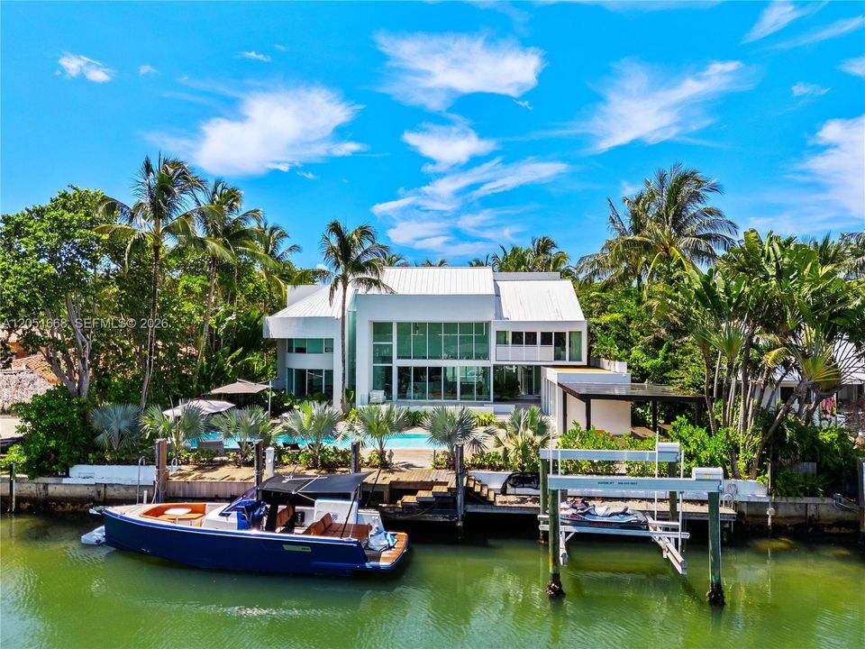 En Venta: $14,990,000 (4 camas, 4 baños, 6661 Pies cuadrados)