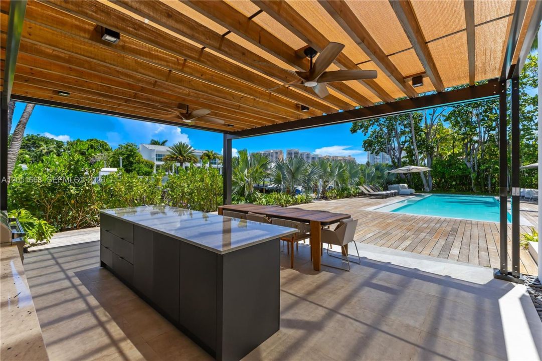 En Venta: $14,990,000 (4 camas, 4 baños, 6661 Pies cuadrados)