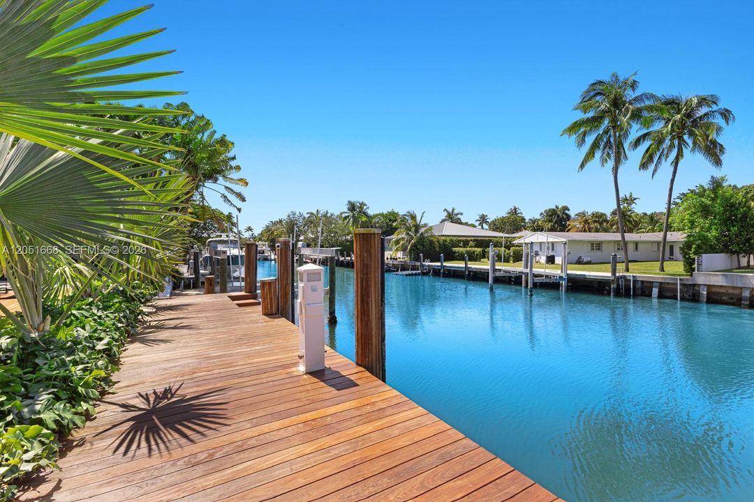 En Venta: $14,990,000 (4 camas, 4 baños, 6661 Pies cuadrados)