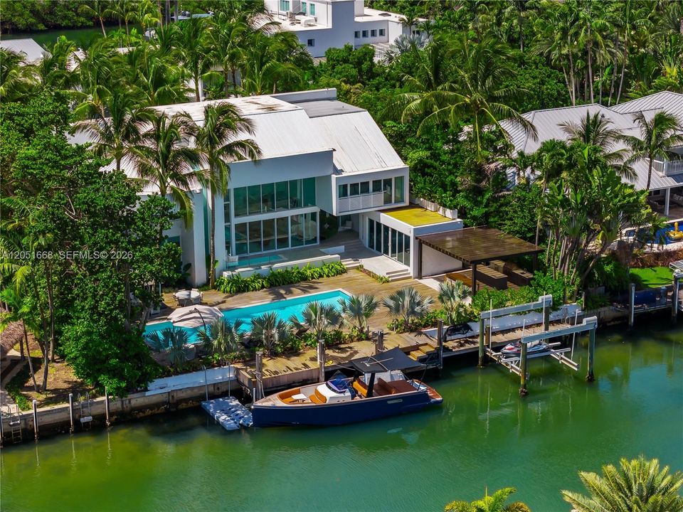 En Venta: $14,990,000 (4 camas, 4 baños, 6661 Pies cuadrados)