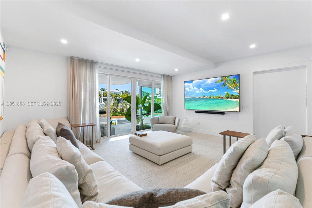 En Venta: $14,990,000 (4 camas, 4 baños, 6661 Pies cuadrados)