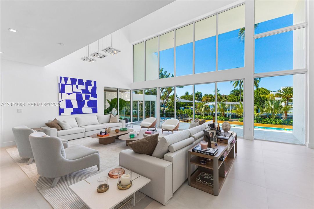 En Venta: $14,990,000 (4 camas, 4 baños, 6661 Pies cuadrados)