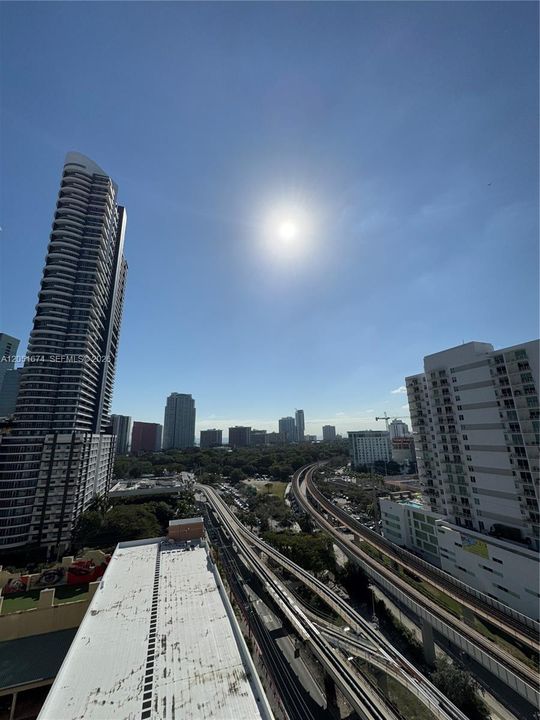 En Venta: $415,000 (1 camas, 1 baños, 693 Pies cuadrados)