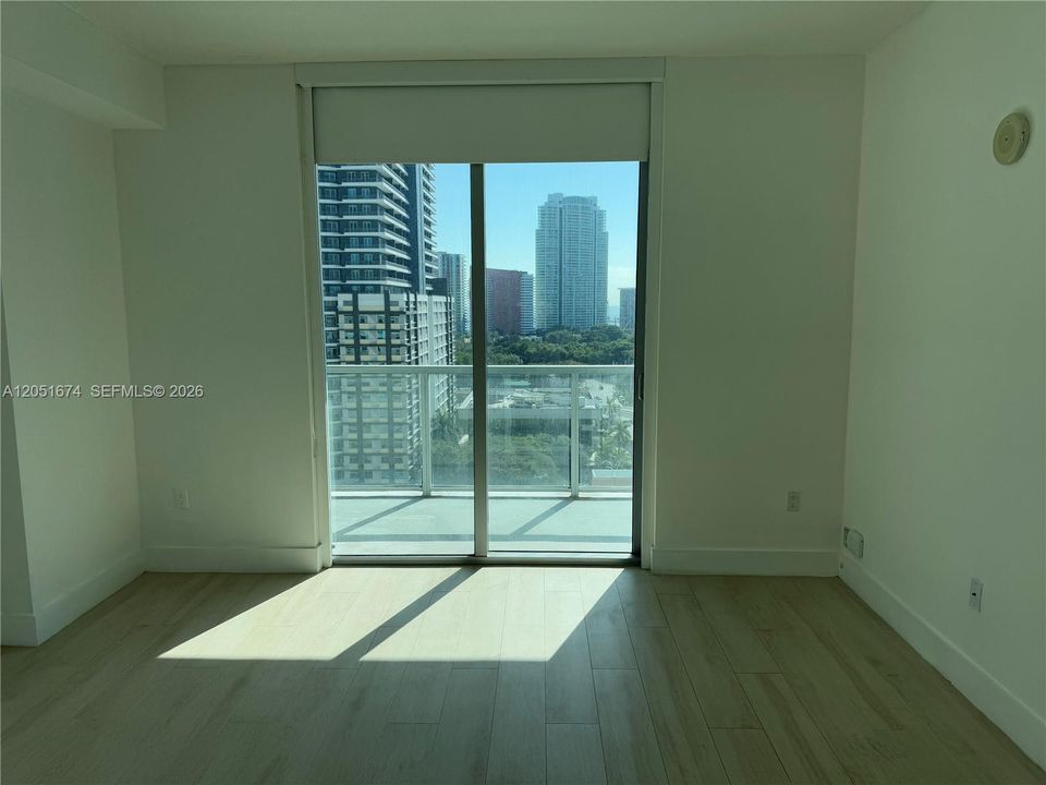 En Venta: $415,000 (1 camas, 1 baños, 693 Pies cuadrados)