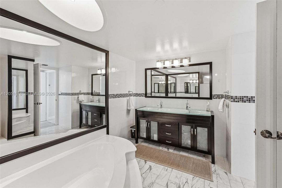 На продажу: $489,000 (2 спален, 2 ванн, 1538 Квадратных фут)