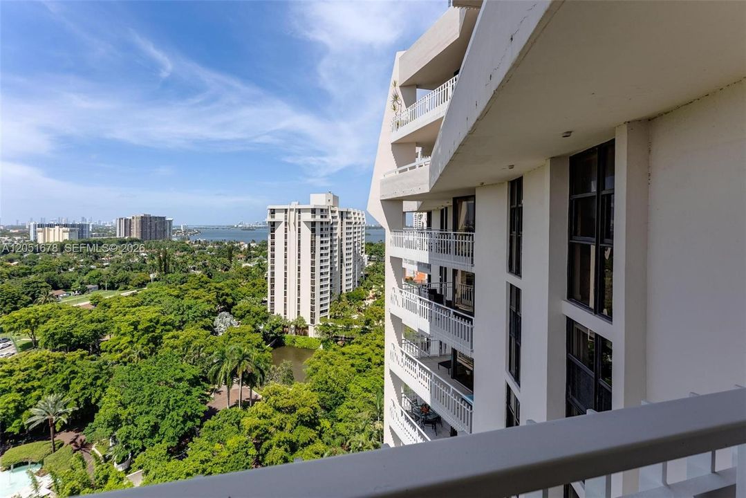 На продажу: $489,000 (2 спален, 2 ванн, 1538 Квадратных фут)