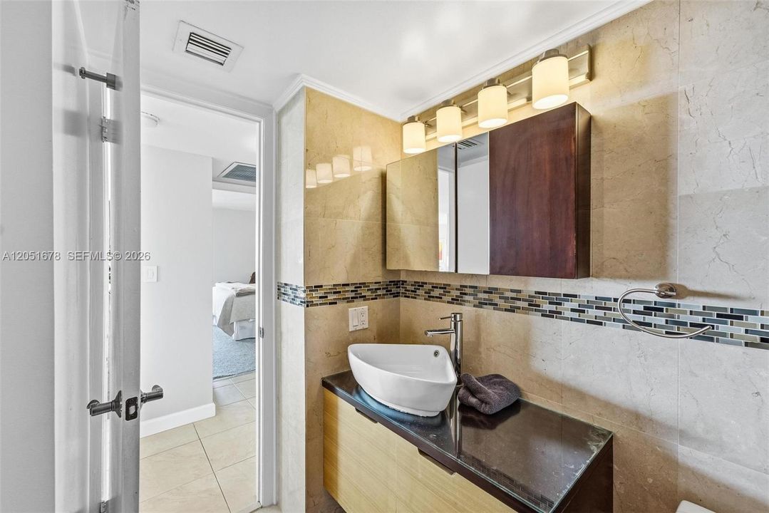 На продажу: $489,000 (2 спален, 2 ванн, 1538 Квадратных фут)