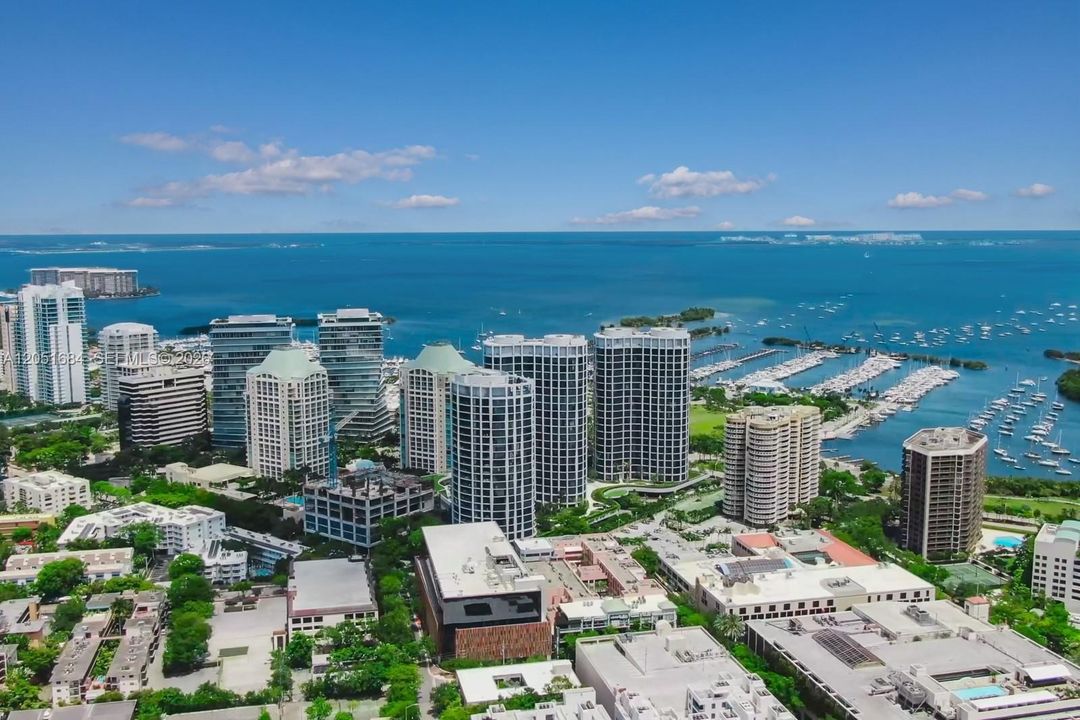 На продажу: $8,975,000 (4 спален, 4 ванн, 3247 Квадратных фут)