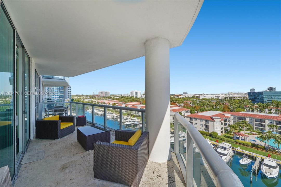 En Venta: $1,275,000 (3 camas, 2 baños, 1818 Pies cuadrados)