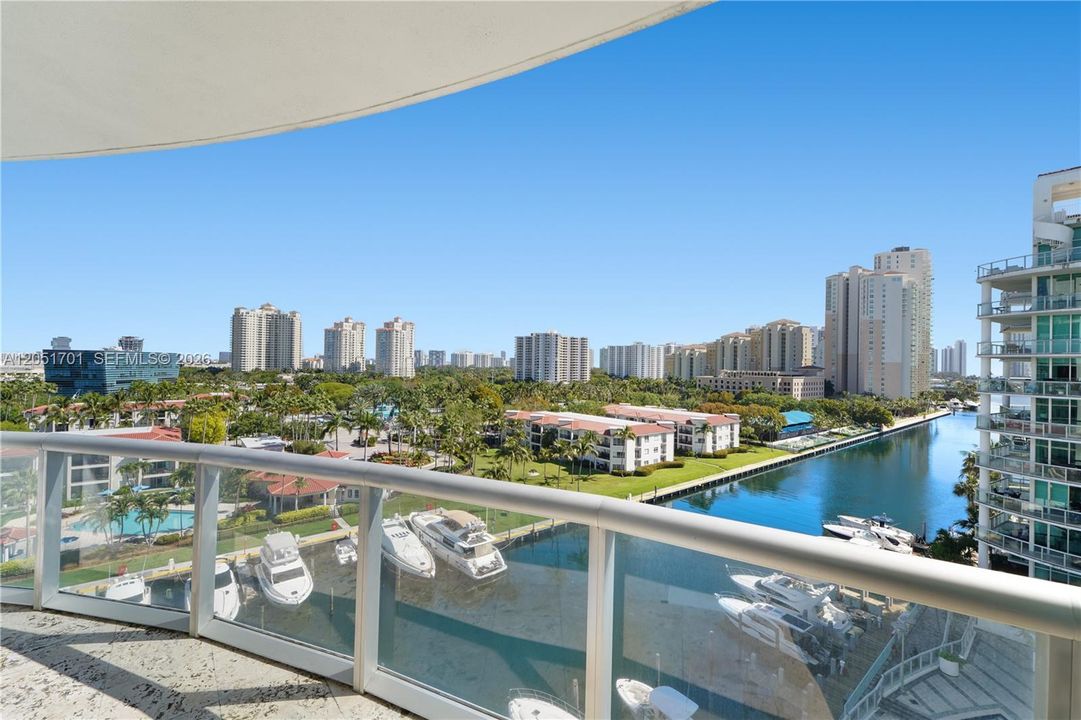 En Venta: $1,275,000 (3 camas, 2 baños, 1818 Pies cuadrados)