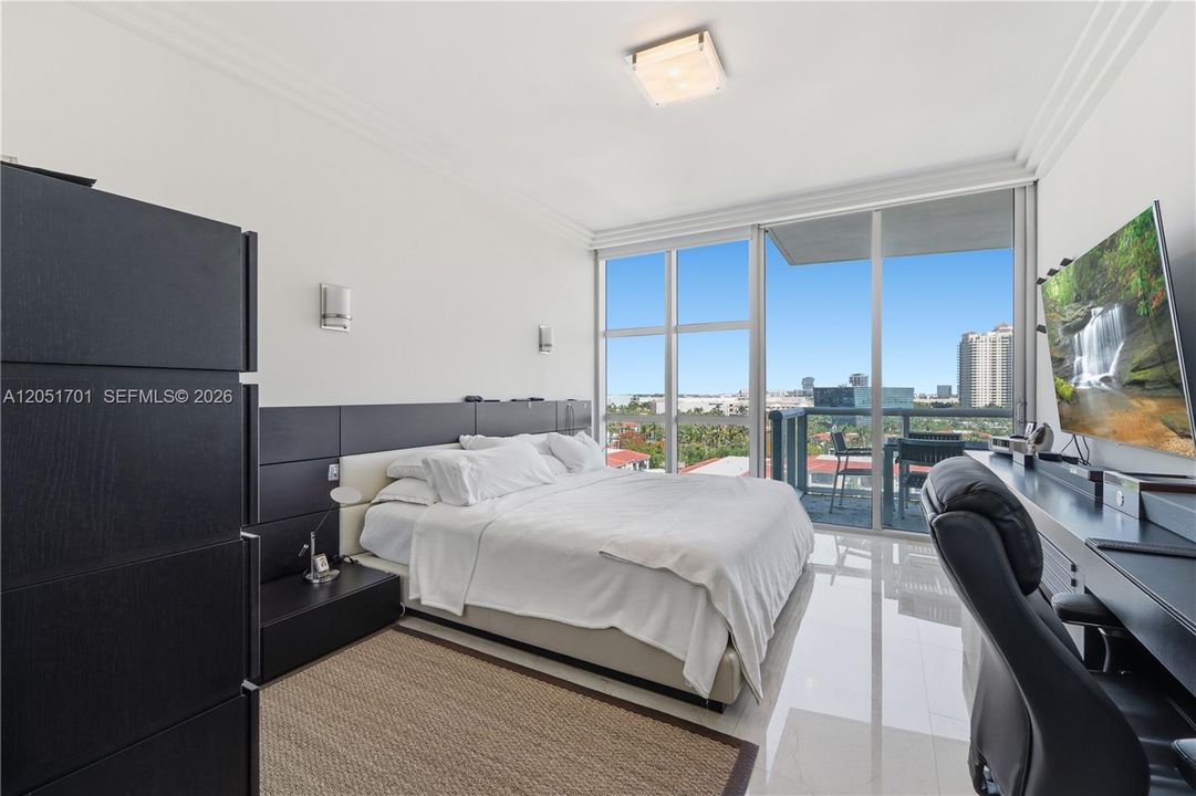 En Venta: $1,275,000 (3 camas, 2 baños, 1818 Pies cuadrados)