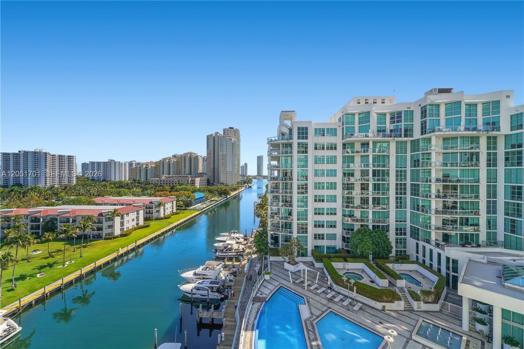 En Venta: $1,275,000 (3 camas, 2 baños, 1818 Pies cuadrados)